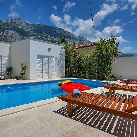 Apartment Mediteraneo Makarska Exterior photo